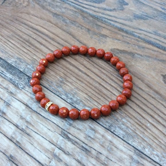 Red Jasper bracelet - dainty bracelet 6mm, root chakra, crystal healing - Picture 4 of 10